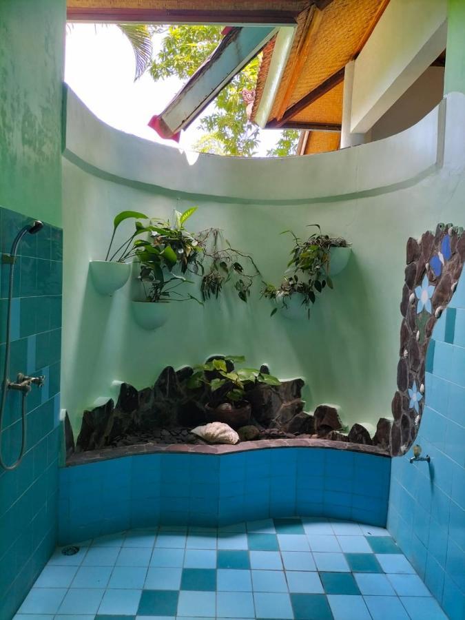 Sananda Bungalow Lovina  Luaran gambar